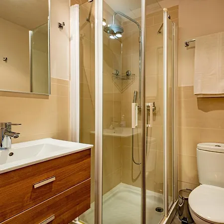 Rafael - Pine Walk With Stunning Views To The Sea