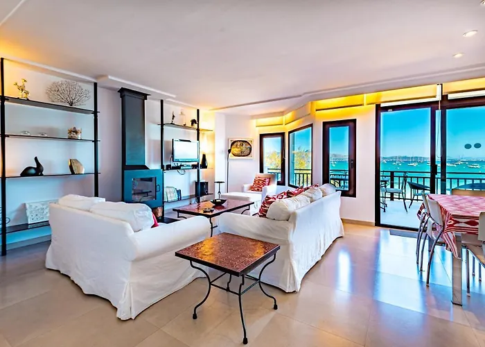 Rafael - Pine Walk With Stunning Views To The Sea