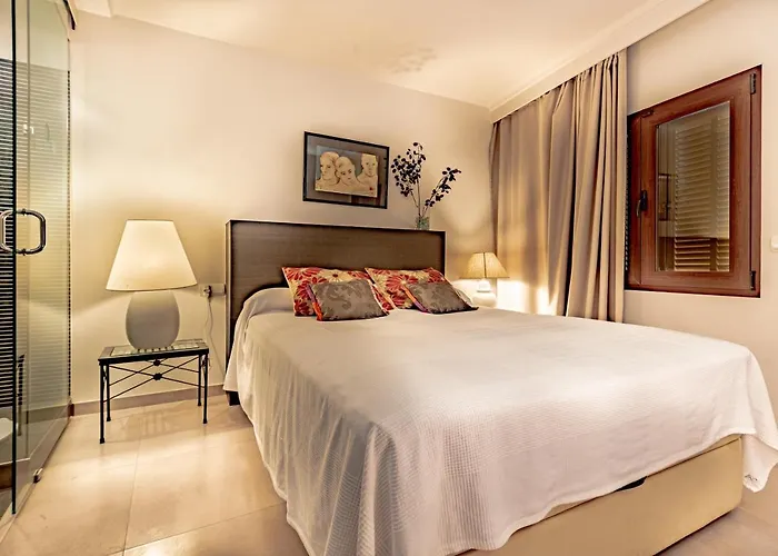 Rafael - Pine Walk With Stunning Views To The Sea Pollensa